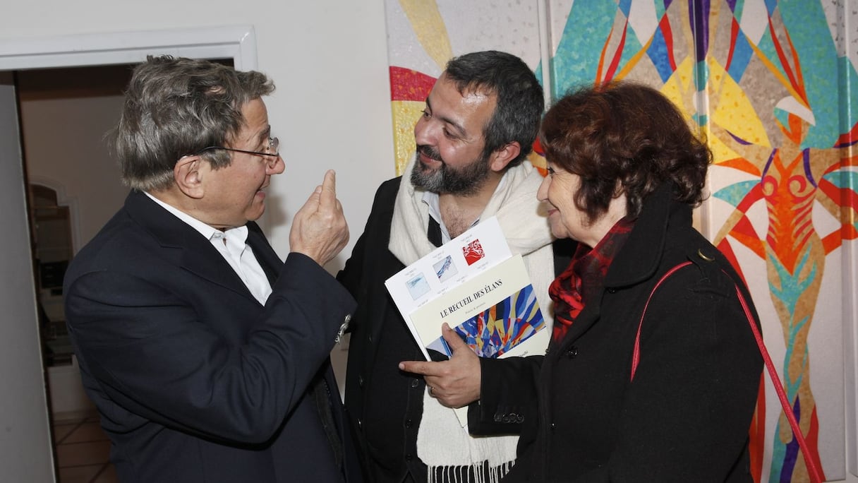 Bensalem Himmich, Khalil Chraïbi et sa mère qui discutent poésie et art.
