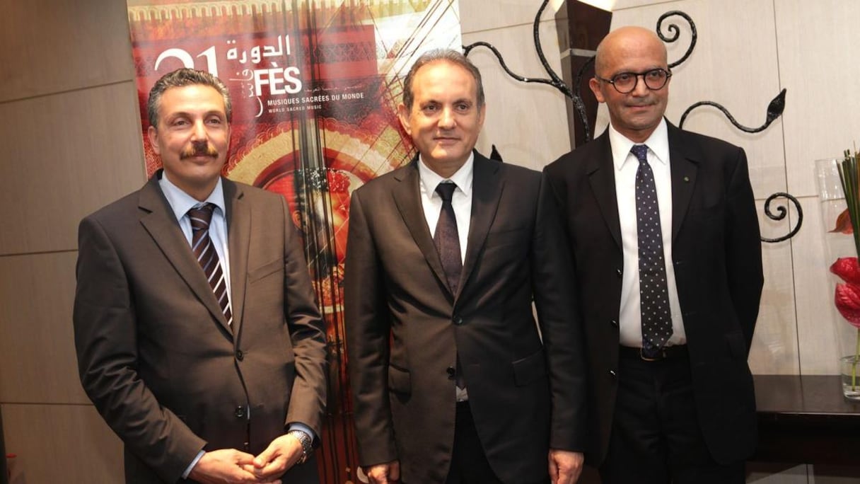 Allal Amraoui,1er adjoint du maire de Fès, Abderrafia Zouitene, Président de la Fondation Esprit de Fès & du Festival de Fès des Musiques Sacrées du Monde et Ali Benmakhlouf, professeur de philosophie.
