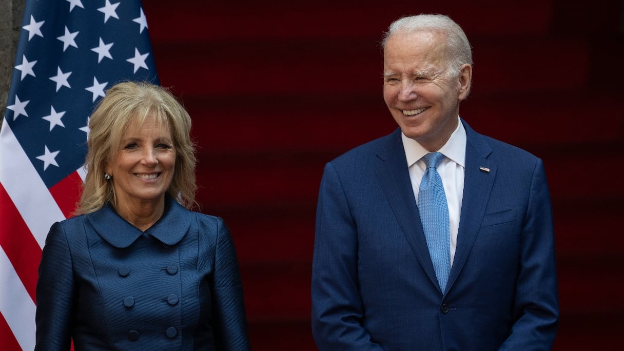 La première dame Jill Biden et son époux, le président américain Joe Biden, au Palais national de Mexico, le 10 janvier 2023, lors du 10e Sommet des dirigeants nord-américains.
