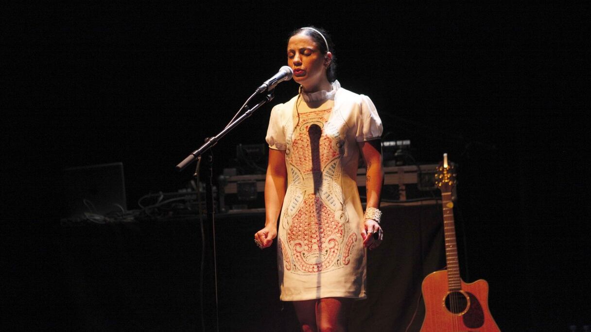 Emel Matlouthi, la voix de la tunisie libre 
