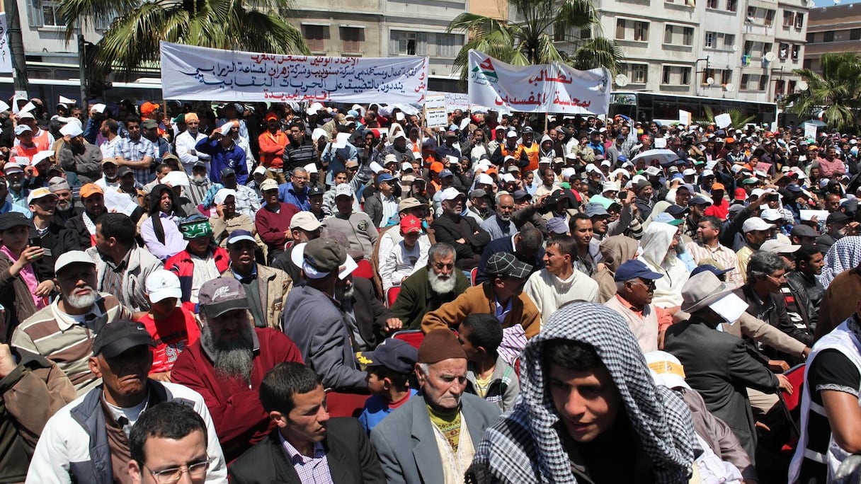 L'UNTM revendique la participation de 4.000 personnes à son défilé.
