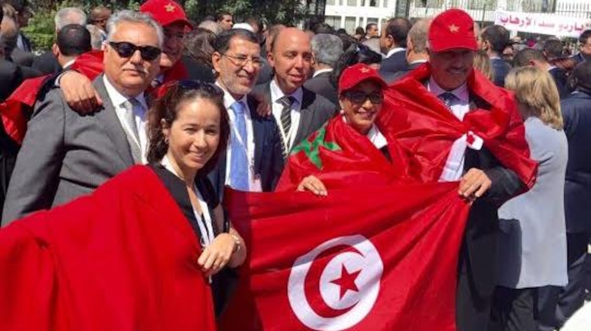 Mohand Laenser, Chafik Rachadi, Mustapha Bakkoury, Hamid Chabat, Saadeddine El Othmani, Driss Lachagar, Anis Birou, Nabil Benabdallah et Nawal El Moutawakkil composaient la délégation marocaine ayant pris part à cette matche.
