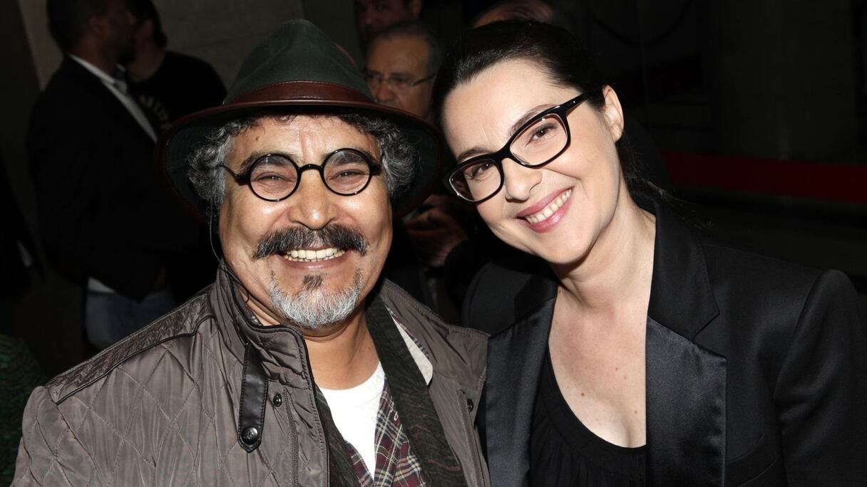La scénariste Nadia Larguet pose aux côtés de l'acteur Mohamed Bastaoui. 

