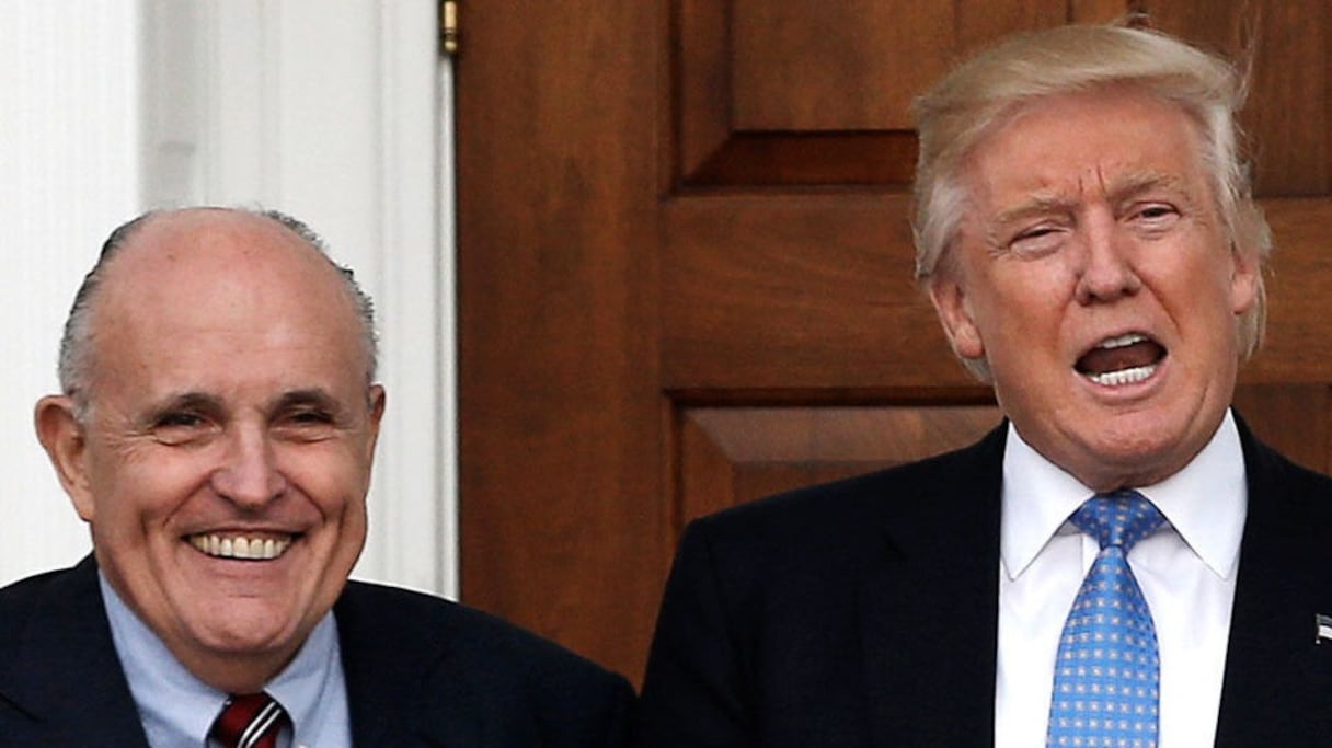 Donald Trump et son avocat Rudy Guliani
