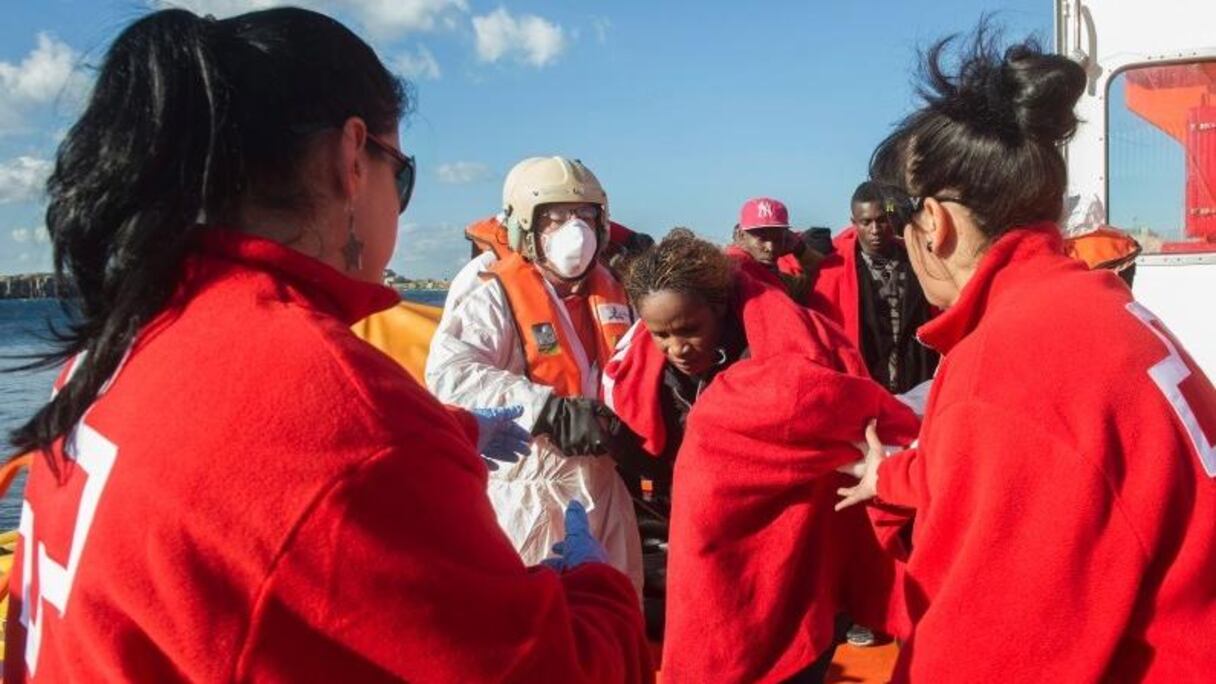 Les migrants secourus ont été pris en charge par La Croix-Rouge.
