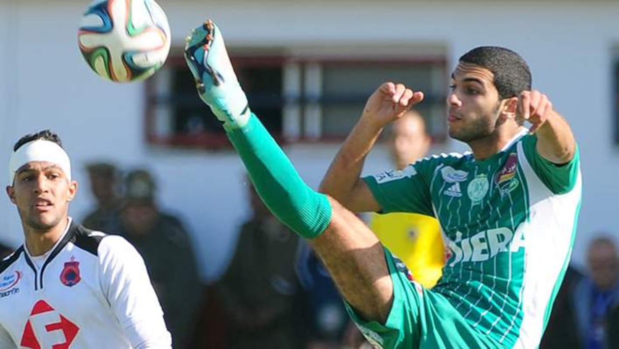 Walid Sebbar a prolongé son contrat avec le Raja Casablanca de quatre saisons. 
