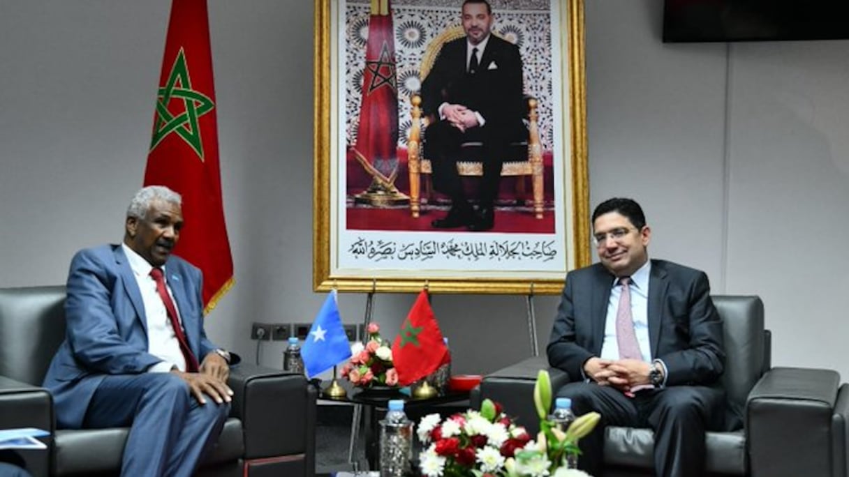 Nasser Bourita s'est entretenu avec le vice-ministre des Affaires étrangères de la République fédérale de Somalie, Mahmoud Abdi Hassan, le jeudi 31 mars 2022 à Dakhla.
