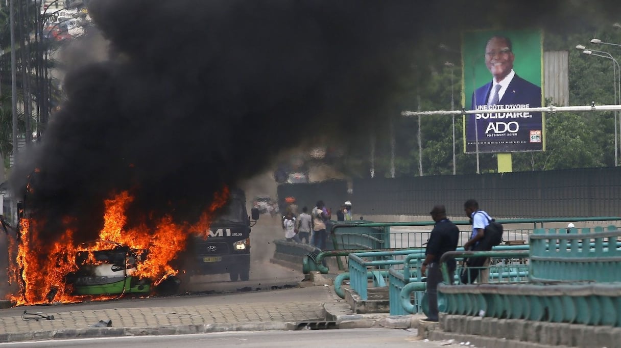 Violences à Abidjan à la veille d'une élection à risque.
