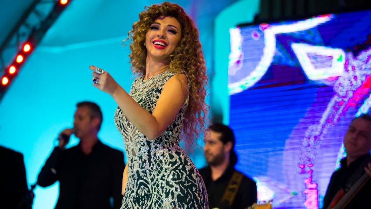 Chanteuse, danseuse... Myriam Fares a plusieurs cordes à son arc.
