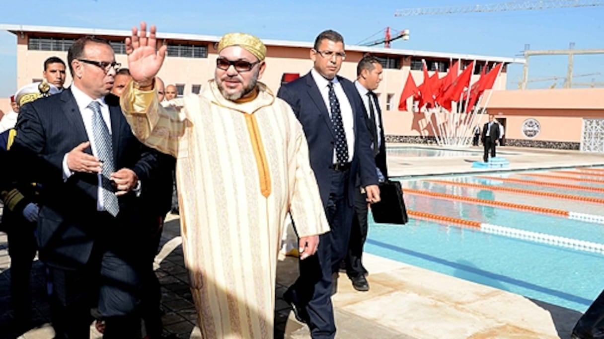 A Marrakech, jeudi 25 octobre 2018, le roi Mohammed VI a inauguré deux projets sportifs de proximité. 
