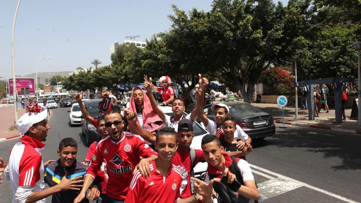 C'est la fête partout à Agadir sous un grand ciel bleu. 
