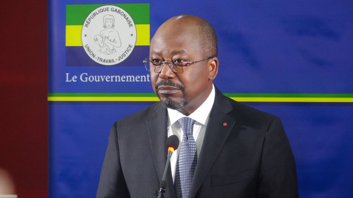 Alain Claude Bilie-By-Nzé, Premier ministre du Gabon.
