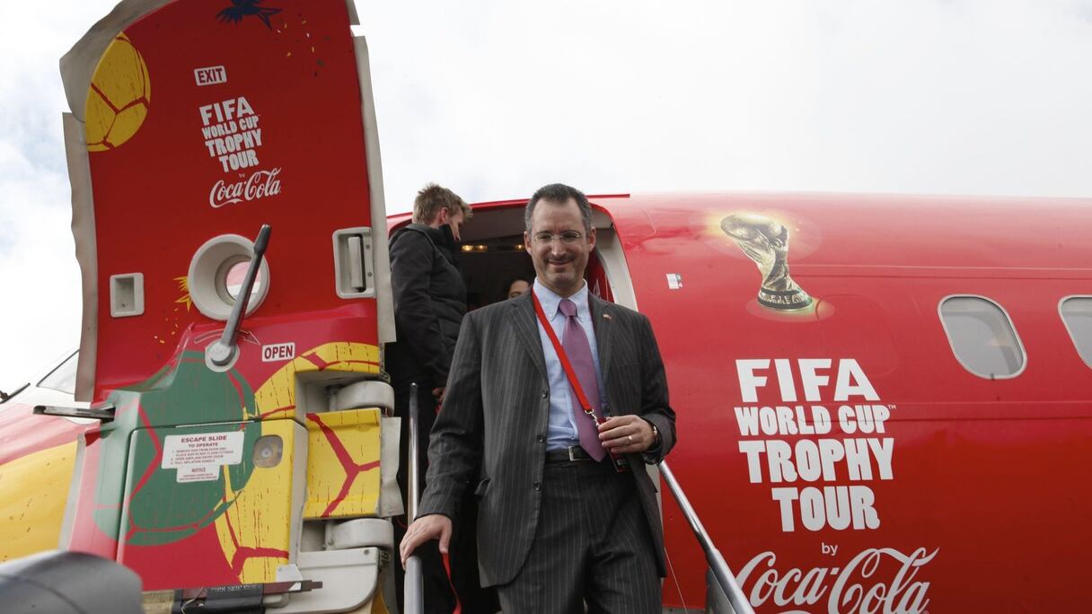 Brian Shukan, le Consul général des Etats-Unis à Casablanca, semble ravi de cette étape marocaine de la Coupe mondialement convoitée
