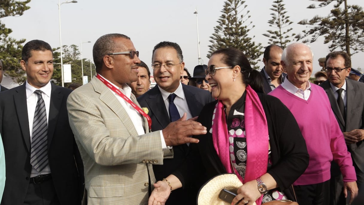 Dwight L. Bush, le nouvel Ambassadeur des Etats-Unis au Maroc, ici en compagnie de Lahcen Haddad et Meryem Bensalah, est un grand amoureux et défenseur de la culture. Il n'a donc pas manqué l'occasion de venir saluer la richesse d'un grand patrimoine. 
