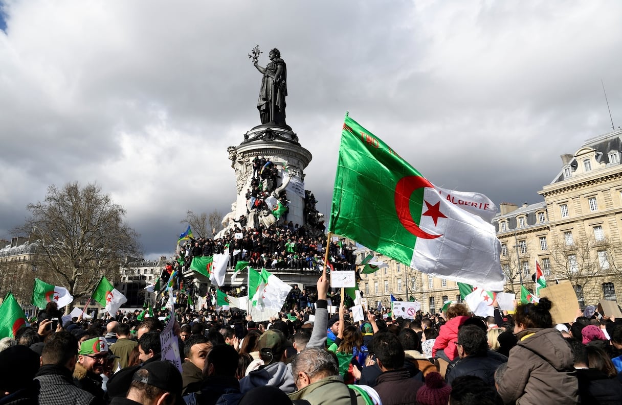 A Alger, comme à Paris, les Algériens ne veulent pas d'un 5e mandat pour Bouteflika. 
