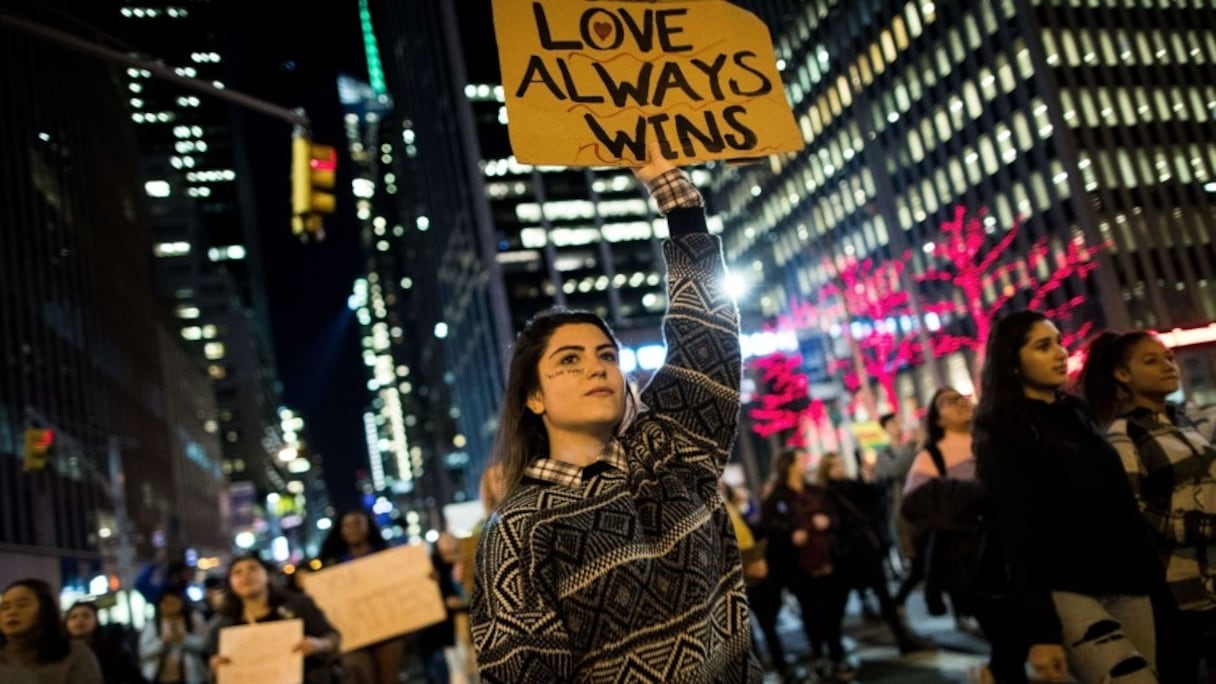 La mobilisation contre l'élection surprise de Trump continue.
