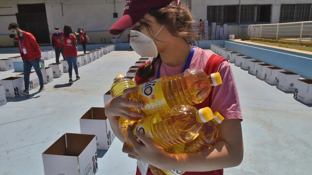 A cause de la politique restrictive de Tebboune, les produits alimentaires de première nécessité, comme l'huile de table, manquent en Algérie.
