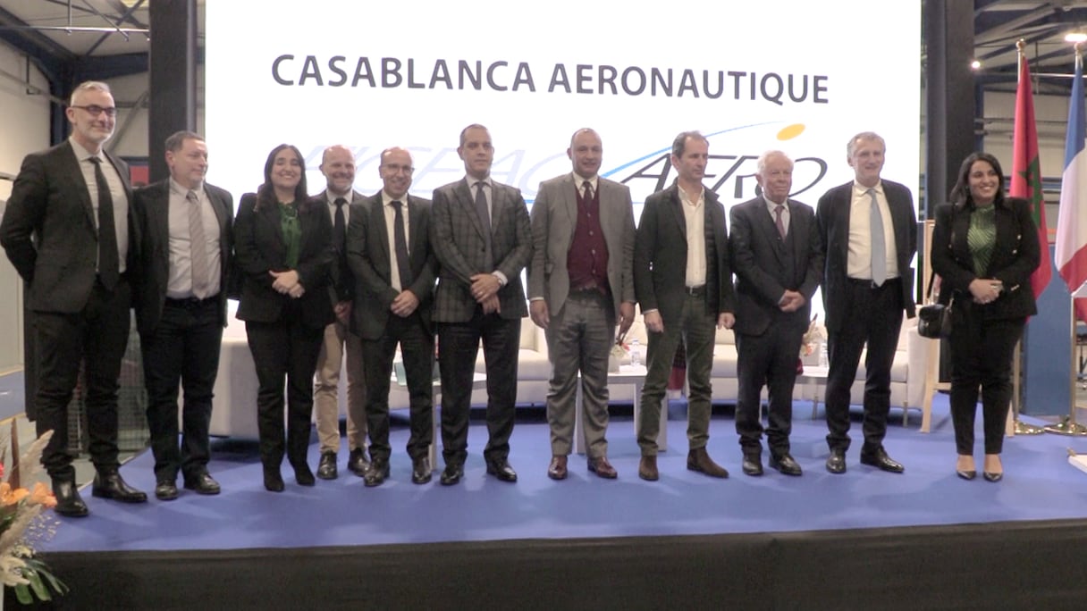 Lors de la pose, lundi 16 janvier 2023, de la première pierre du chantier d’extension de Casablanca Aéronautique.
