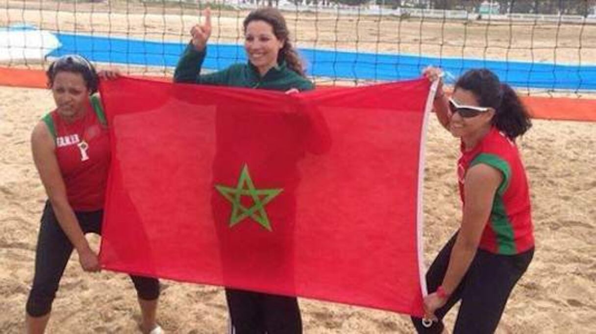Mahasine Assayad et Ikram Ettaifi représente le Maroc aux Mondiaux de Beach Volley d'Amsterdam. 
