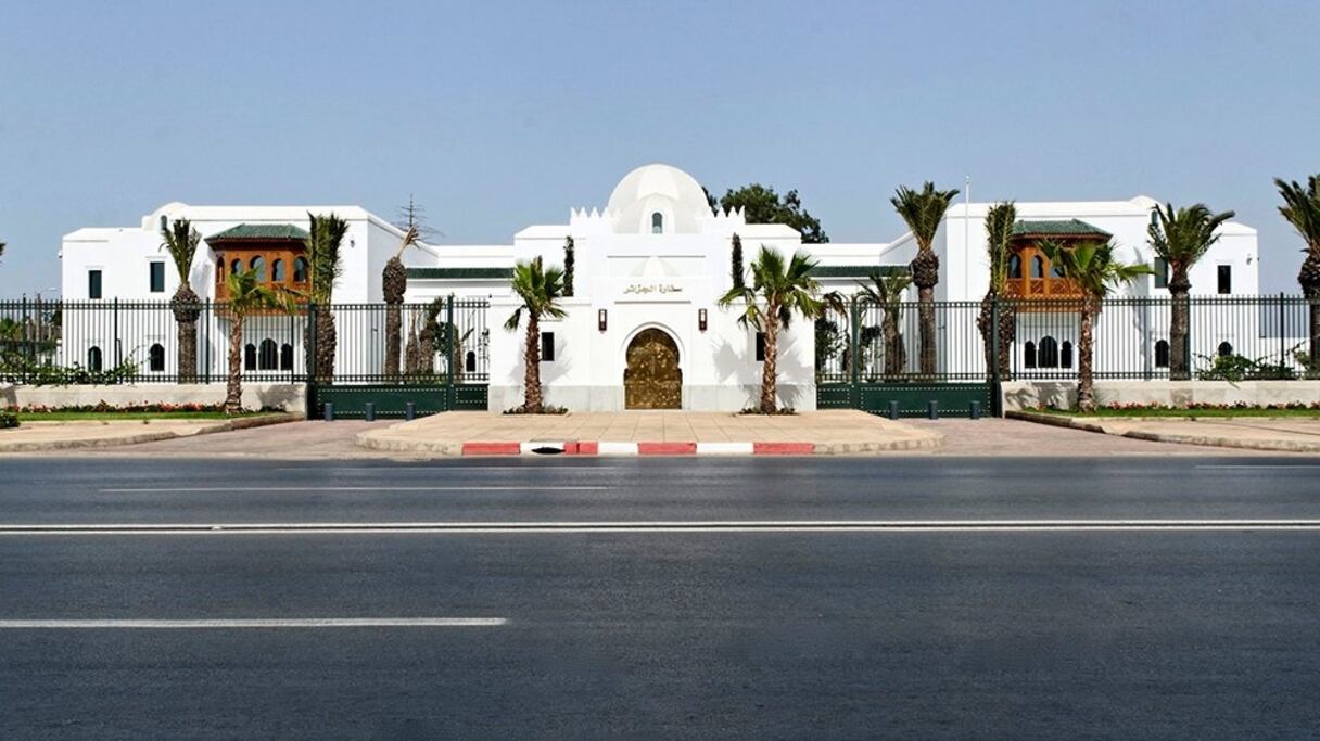 Ambassade d'Algérie.
