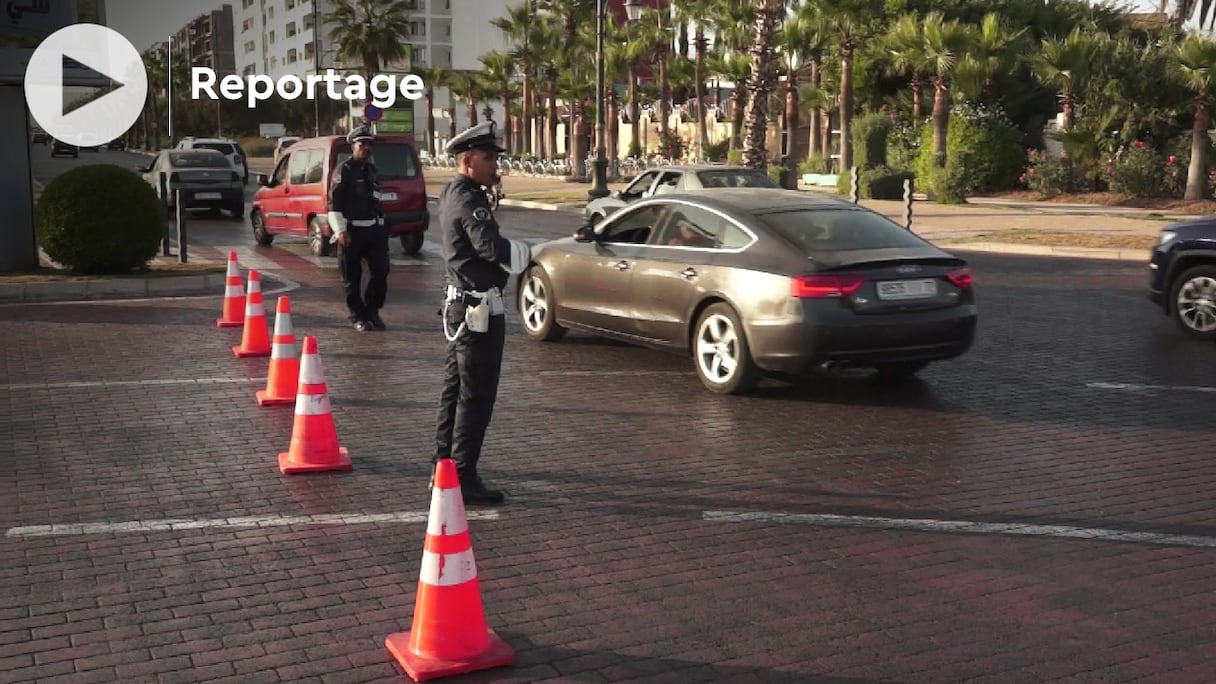 A Agadir, à l’été 2022, la Brigade en charge de la circulation a mis en œuvre un ensemble de mesures, en application de la stratégie définie par la Direction générale de la Sûreté nationale (DGSN), suivant en cela les instructions du préfet de police.
