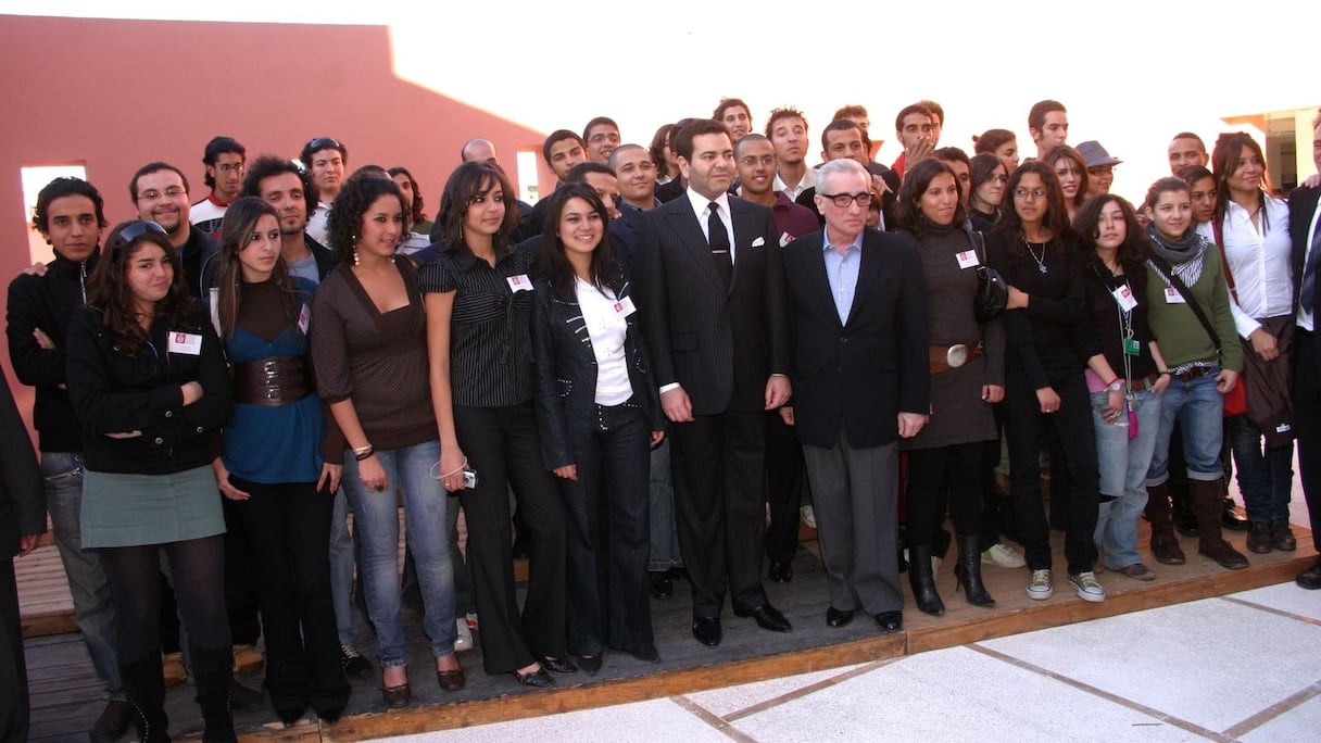 L'inaugation de l'école a été un grand événement. Entourant le prince Moulay Rachid et Martin scorcese, des jeunes gens pour qui ce jour restera gravé dans les mémoires.
