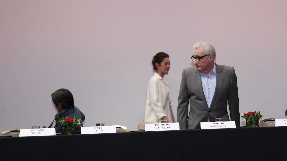 Le jury du Festival international du film de Marrakech a fait son entrée samedi, au Palais des congrès, pour une conférence de presse.
