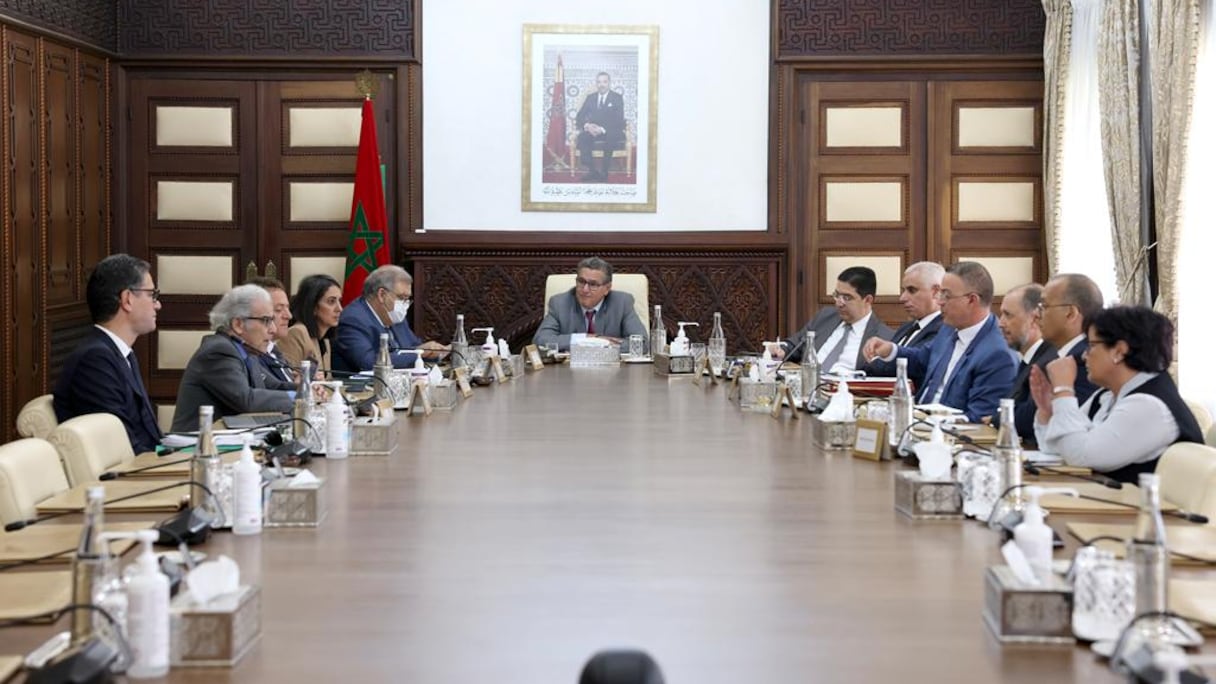 Lors de la réunion consacrée aux préparatifs des Assemblées annuelles FMI-Banque mondiale, mardi 8 novembre 2022, présidée par le chef du gouvernement, Aziz Akhannouch.
