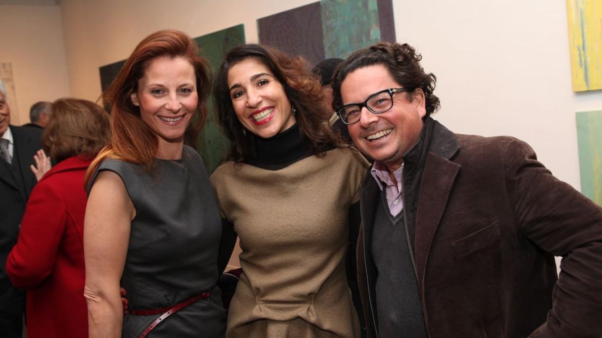 "Subtile": tel est le terme qui revenait souvent, d'ailleurs, sur les lèvres de Nadia Amor, ici entourée de Monsieur et Madame Lahlou. Une exposition qui a mis de la beauté dans les coeurs. 
