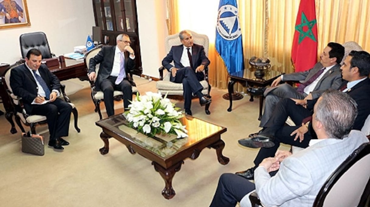 Des membres du Parlement d'Amérique centrale (Parlacen) en réunion avec des membres de la Chambre des représentants.
