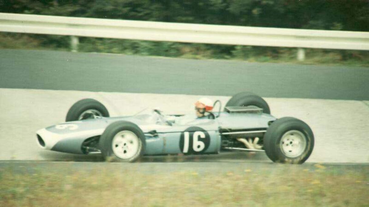 John Taylor (GBR/Brabham), GP d'Allemagne, Nürburgring (1966).
