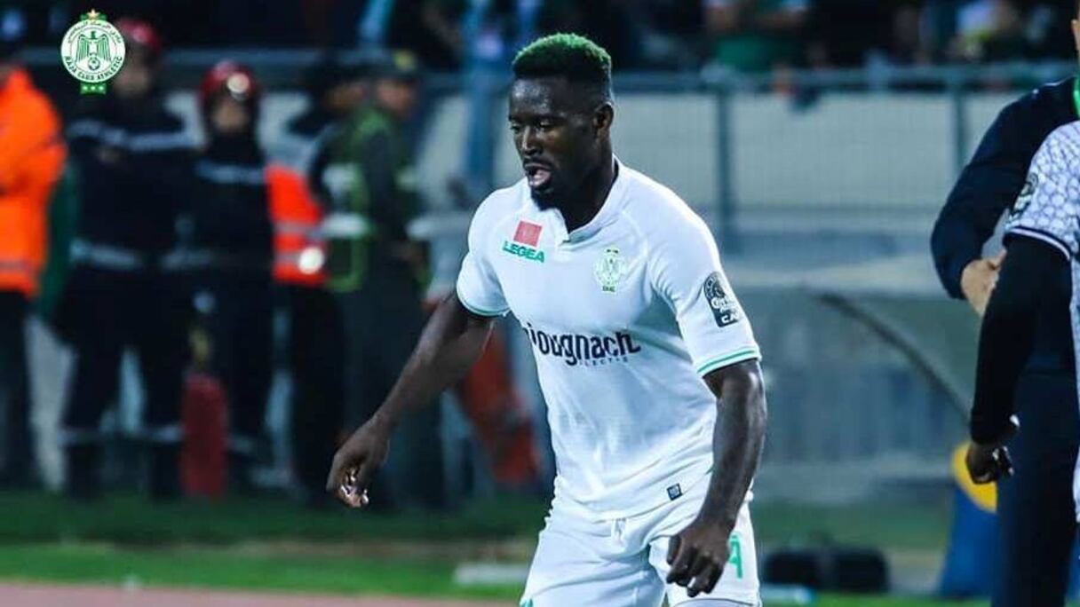 Le défenseur camerounais du Raja Fabrice Ngah.
