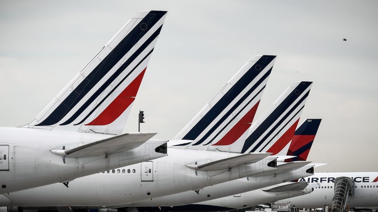 Des avions d'Air France.
