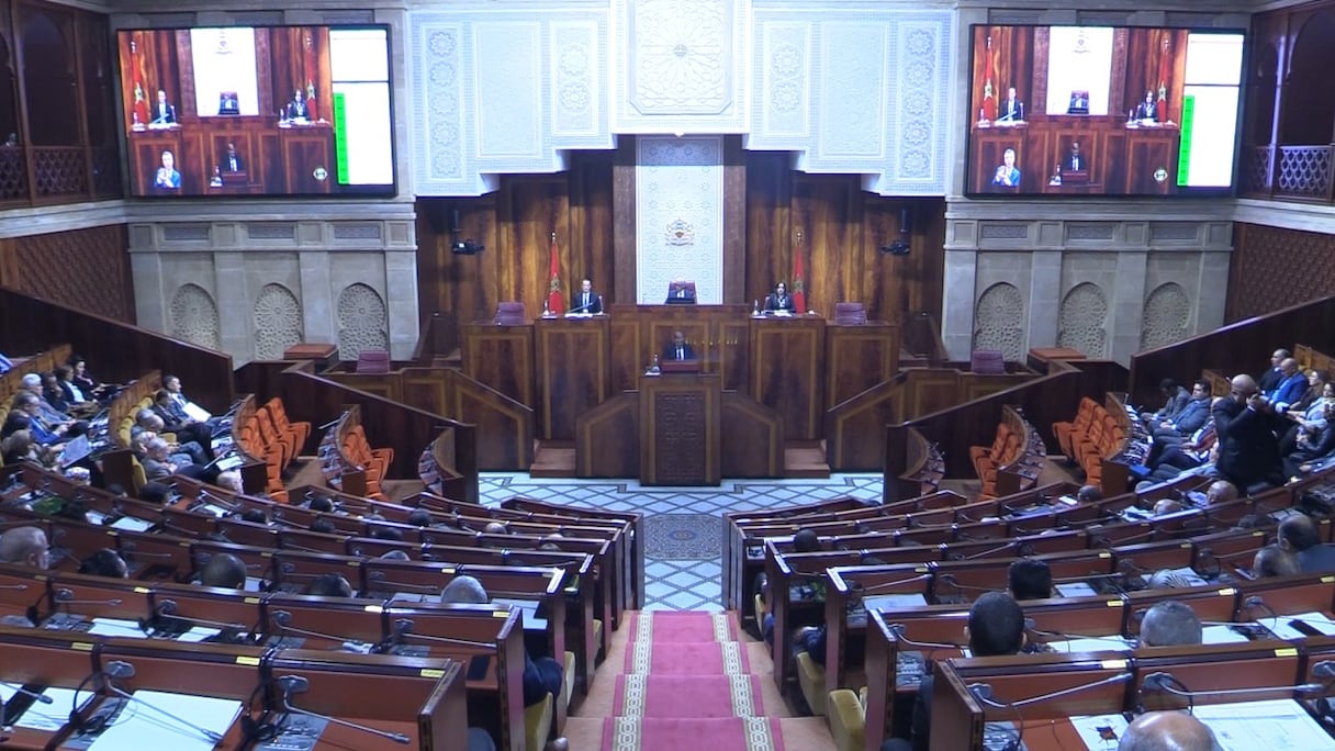 La Chambre des représentants a rendu hommage à la sélection nationale, lors d’une session spéciale, lundi 19 décembre 2022, pour son parcours historique lors de la Coupe du monde Qatar 2022.
