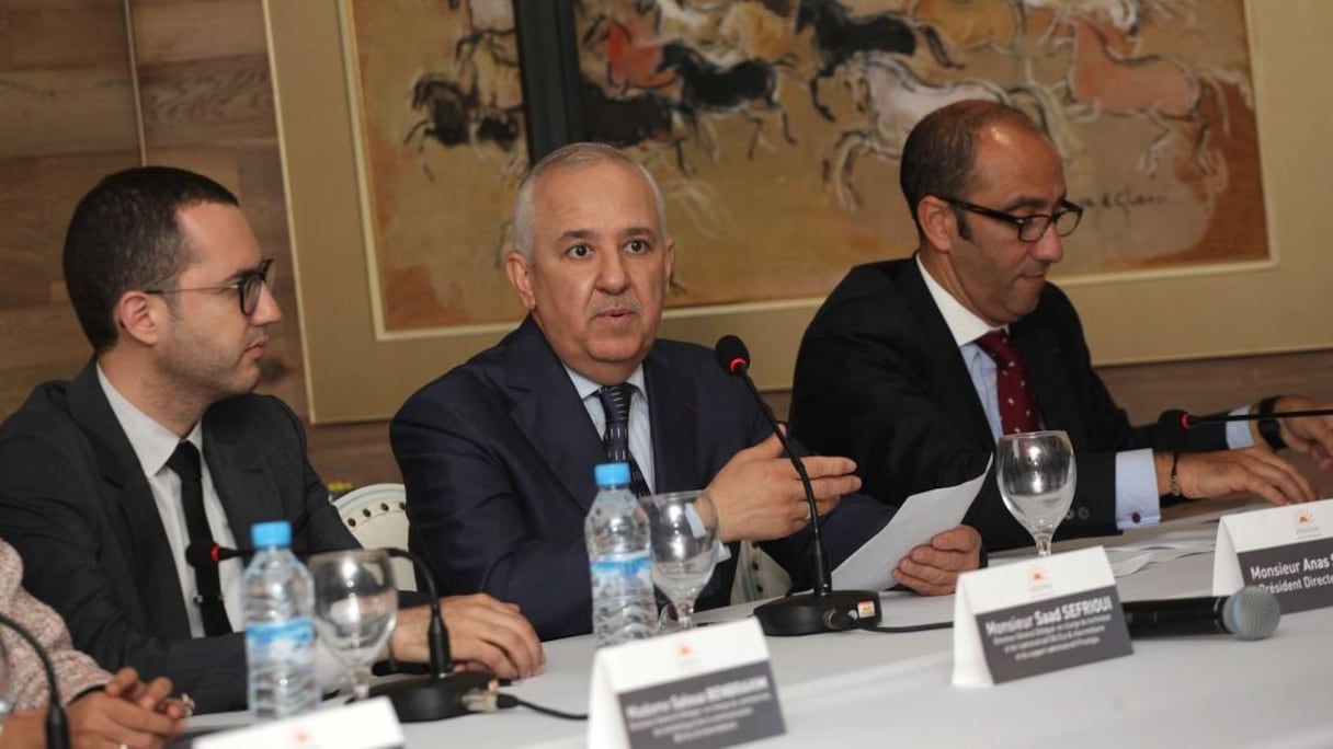 Saad SEFRIOUI, DG Délégué Groupe ADDOHA ; Anas SEFRIOUI, PDG Groupe ADDOHA et Jawad ZIYAT DG, délégué PRESTIGIA.
