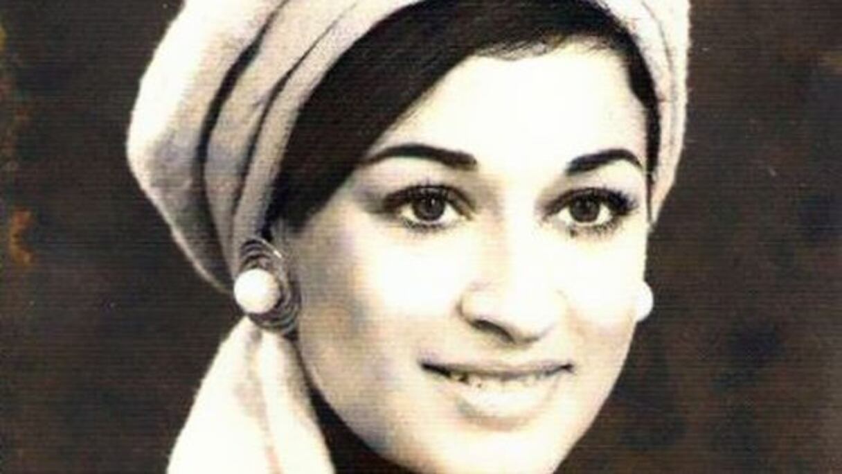 Vers la fin des années 1950, la chanteuse se fait remarquer par de grands compositeurs tels que Mohammed Abdel Wahab et Gamal Abdel Nasser qui lanceront sa carrière
