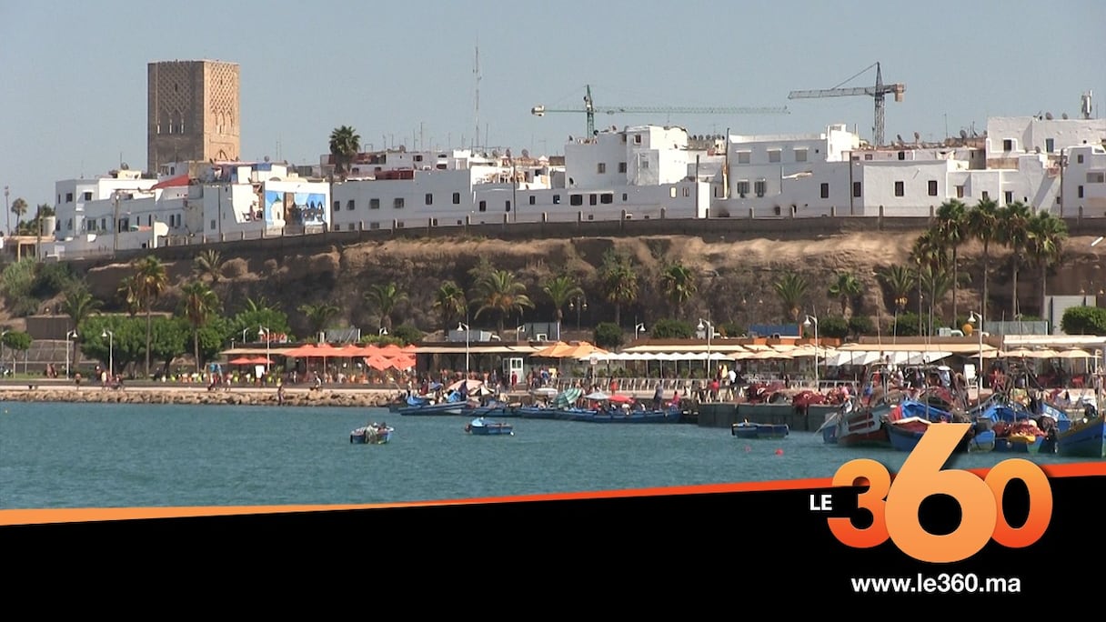 La corniche de Rabat, Ville Lumière, capitale de la culture. 
