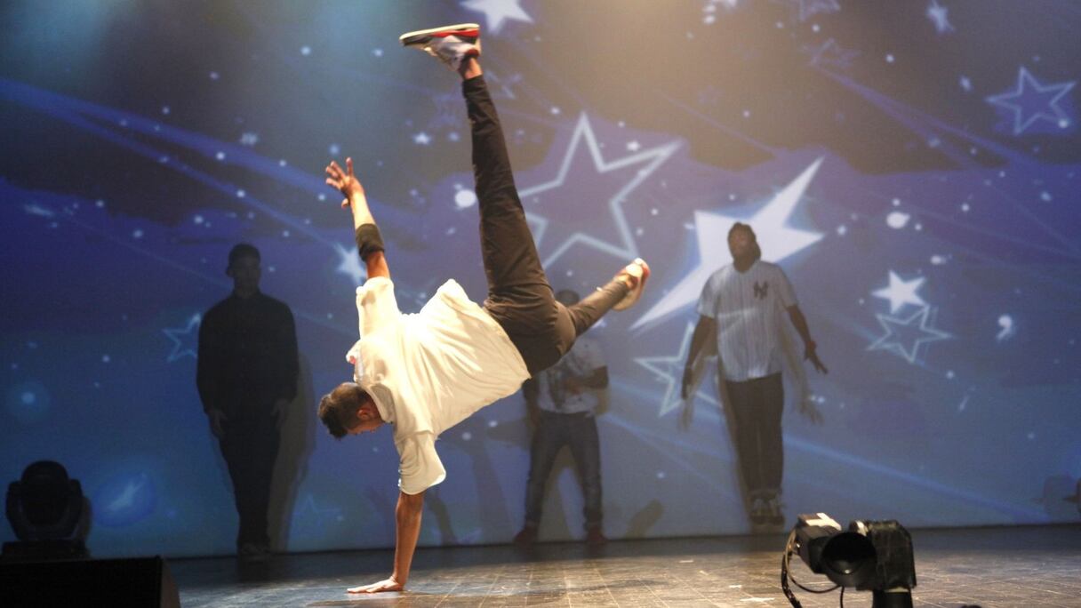 Le Studio des arts vivants de Casablanca a accueilli, vendredi, les meilleurs talents marocains et algériens de freestyle.
