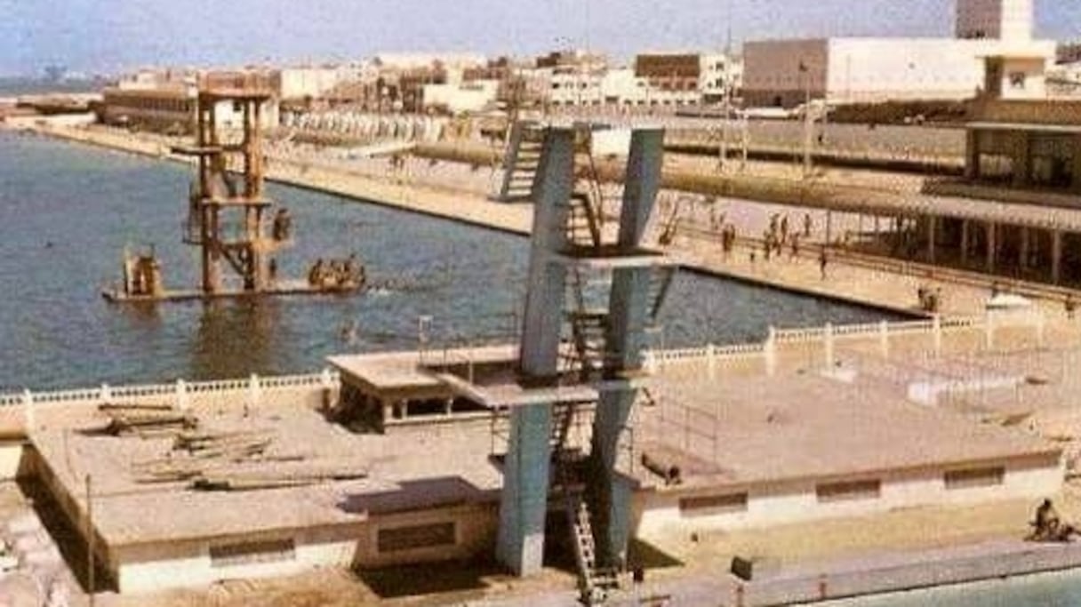 La piscine municipale olympique de Casablanca, la plus grande d'Afrique.
