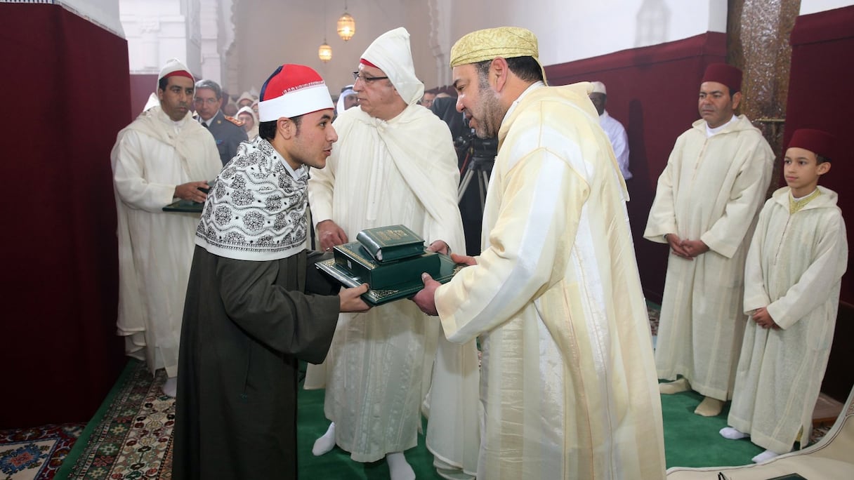 Chaque année, les prix Mohammed VI rendent hommage aux personnalités scientifiques éminentes pour leur efforts dans la recherche et les arts islamiques.
