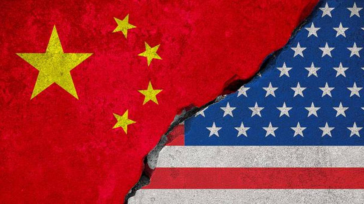Donald Trump, qui ne cesse de dénoncer l'excédent commercial de la Chine vis-à-vis de son pays, a imposé l'an dernier des droits de douane punitifs sur de nombreux produits chinois.
