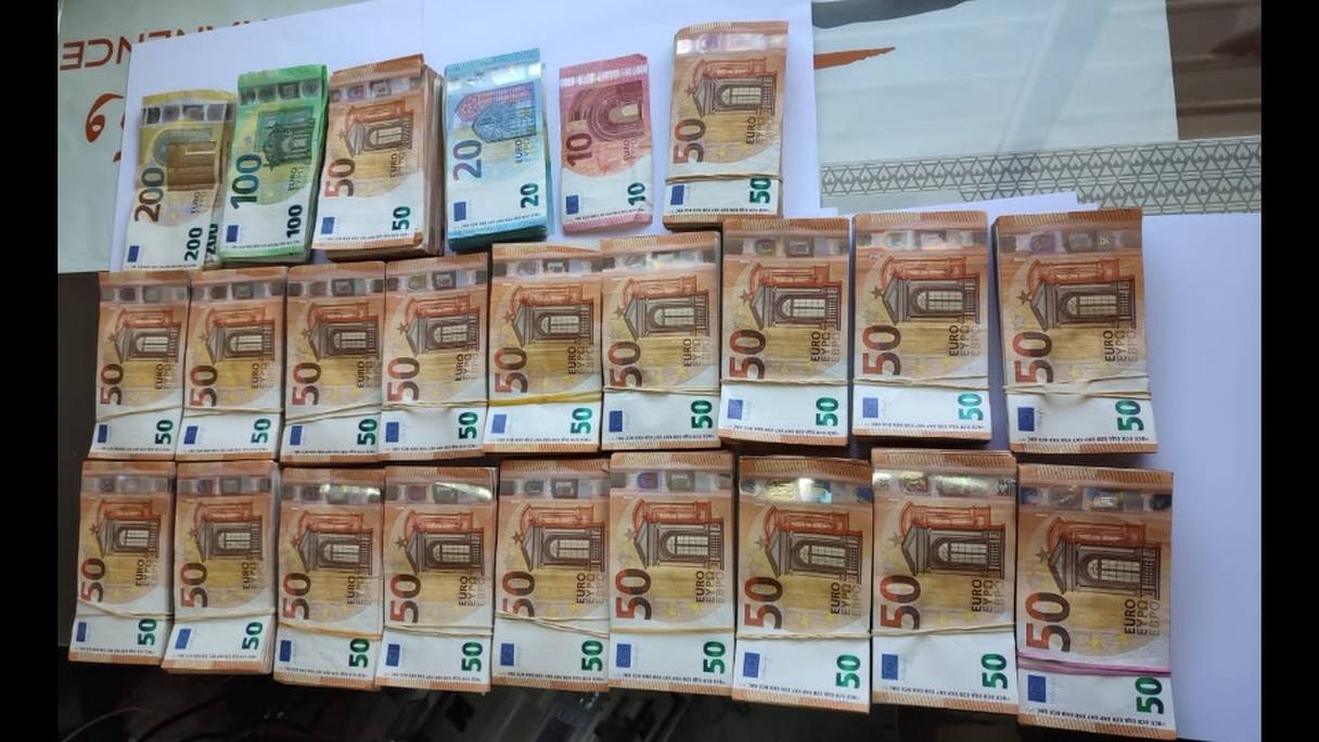 Les éléments de la douane au port de Tanger-Med ont mis en échec, ce samedi, une tentative de trafic de devises portant sur un montant de 106.000 euros non déclarés.
