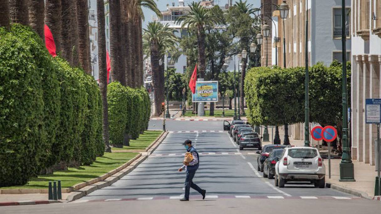 Une rue de Rabat pendant le confinement, le 24 mai 2020. 
